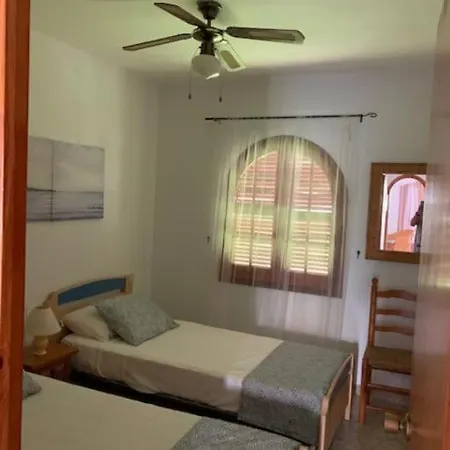 Primera Linea De Playa Son Bou Apartment *